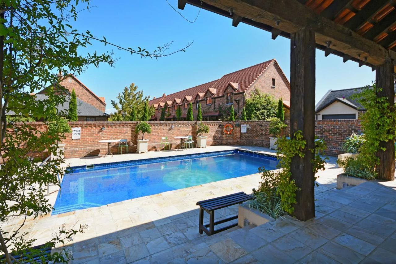 The Village Green Apartment Νέλσον Εξωτερικό φωτογραφία